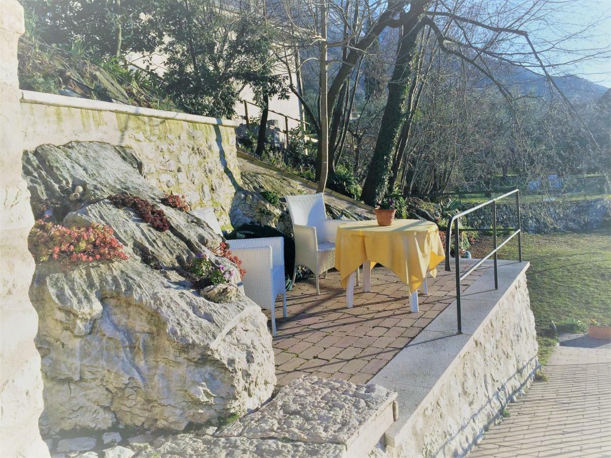Mansardino Apartment Malcesine Exterior photo