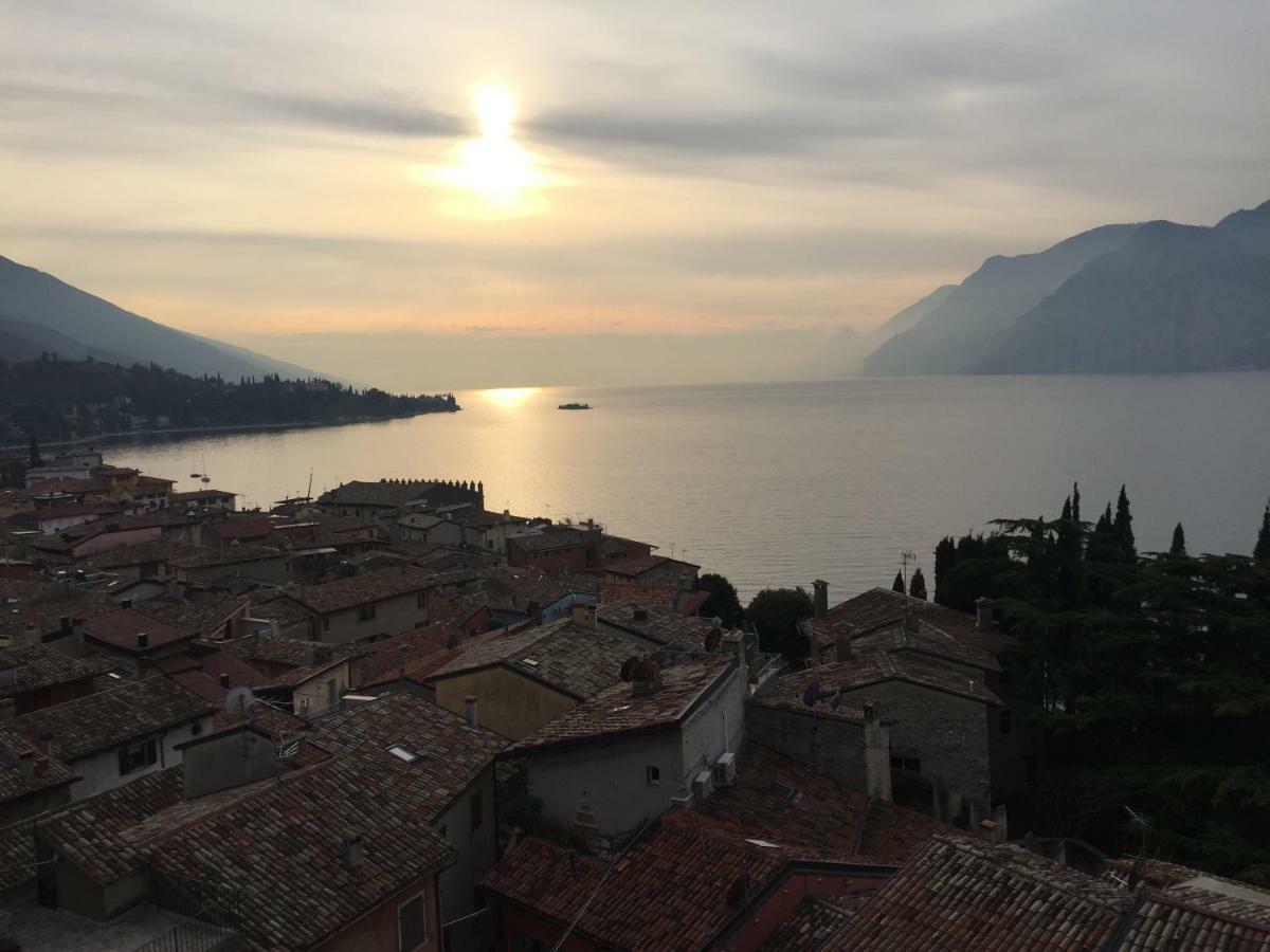 Mansardino Apartment Malcesine Exterior photo